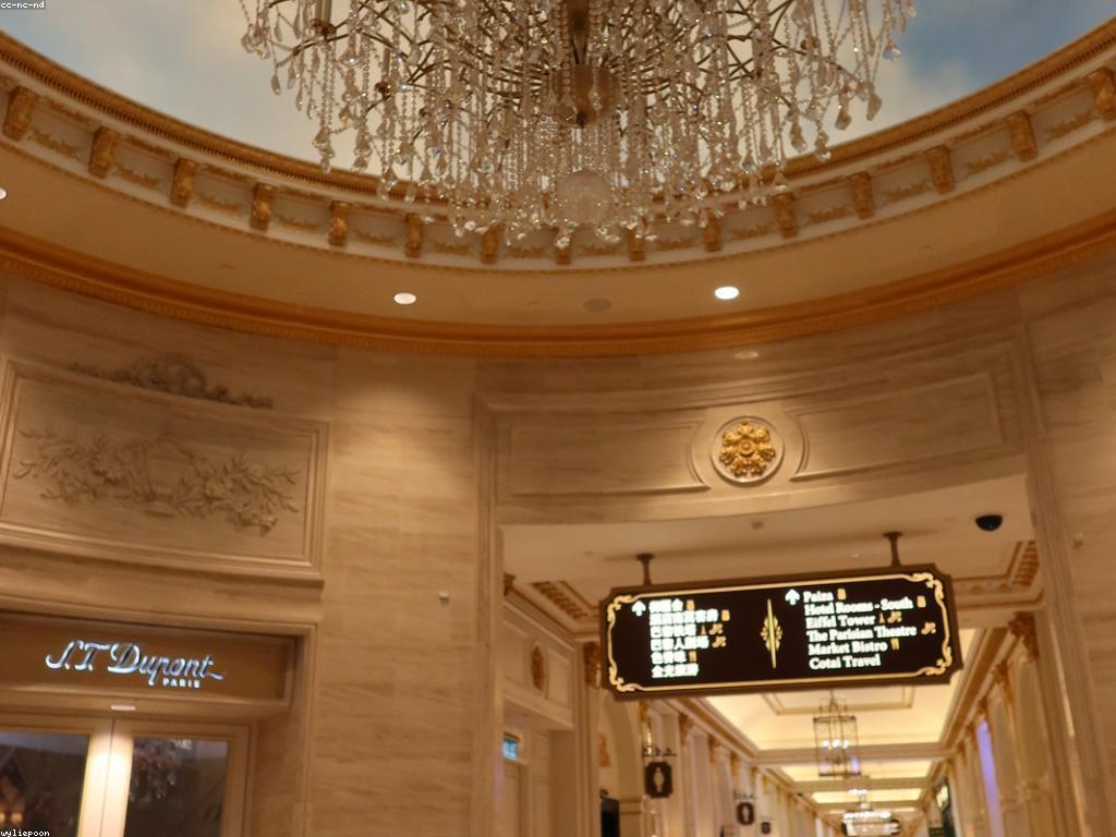 កាស៊ីណូអនឡាញ: មគ្គុទេសក៍សម្រាប់អ្នកលេងថ្មី